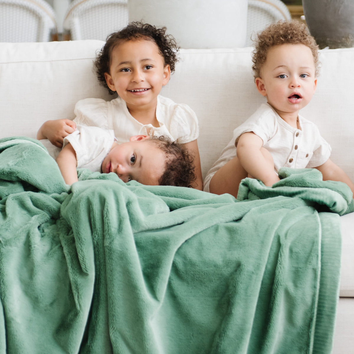 Lush Toddler Blankets — Saranoni