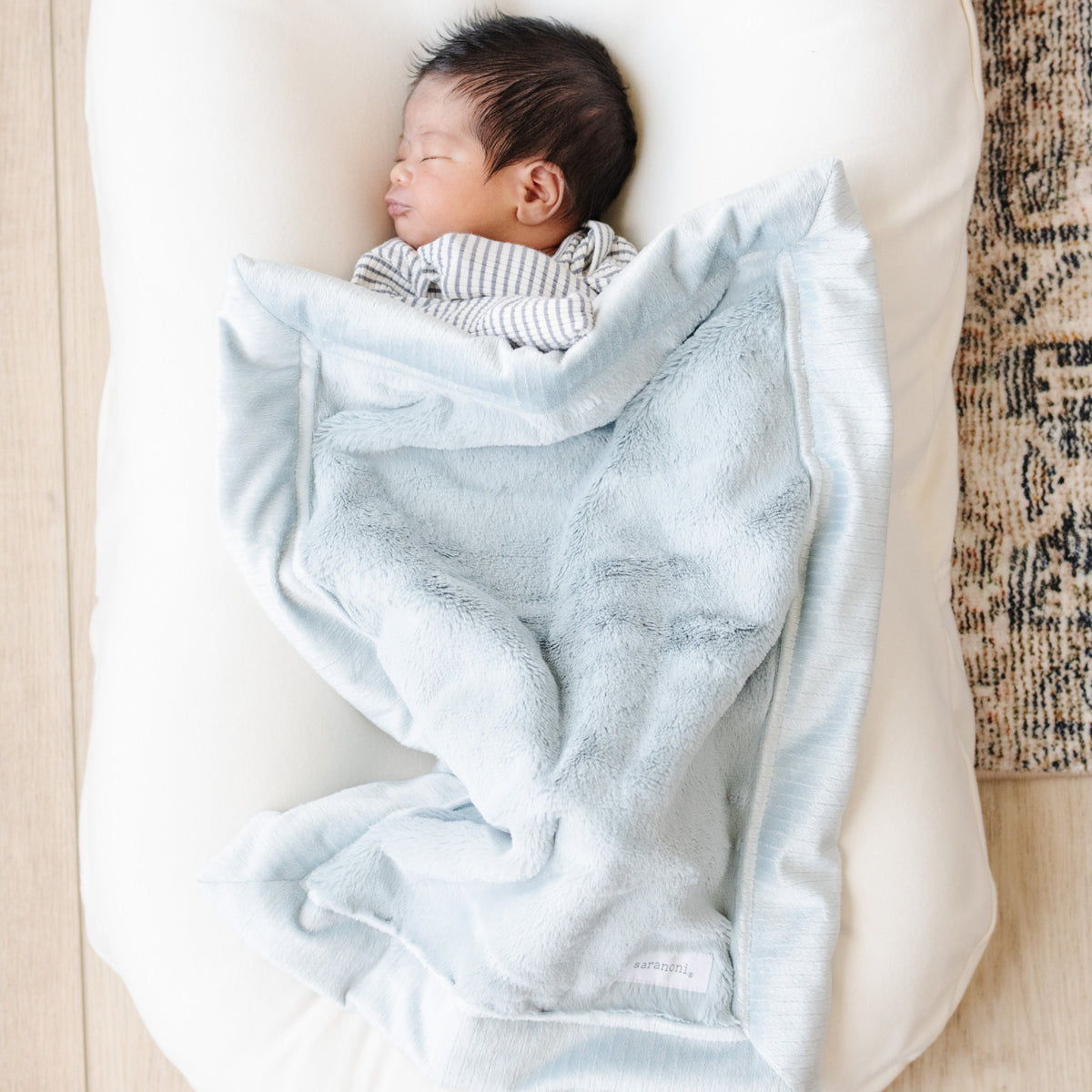 Lush Mini Blankets — Saranoni