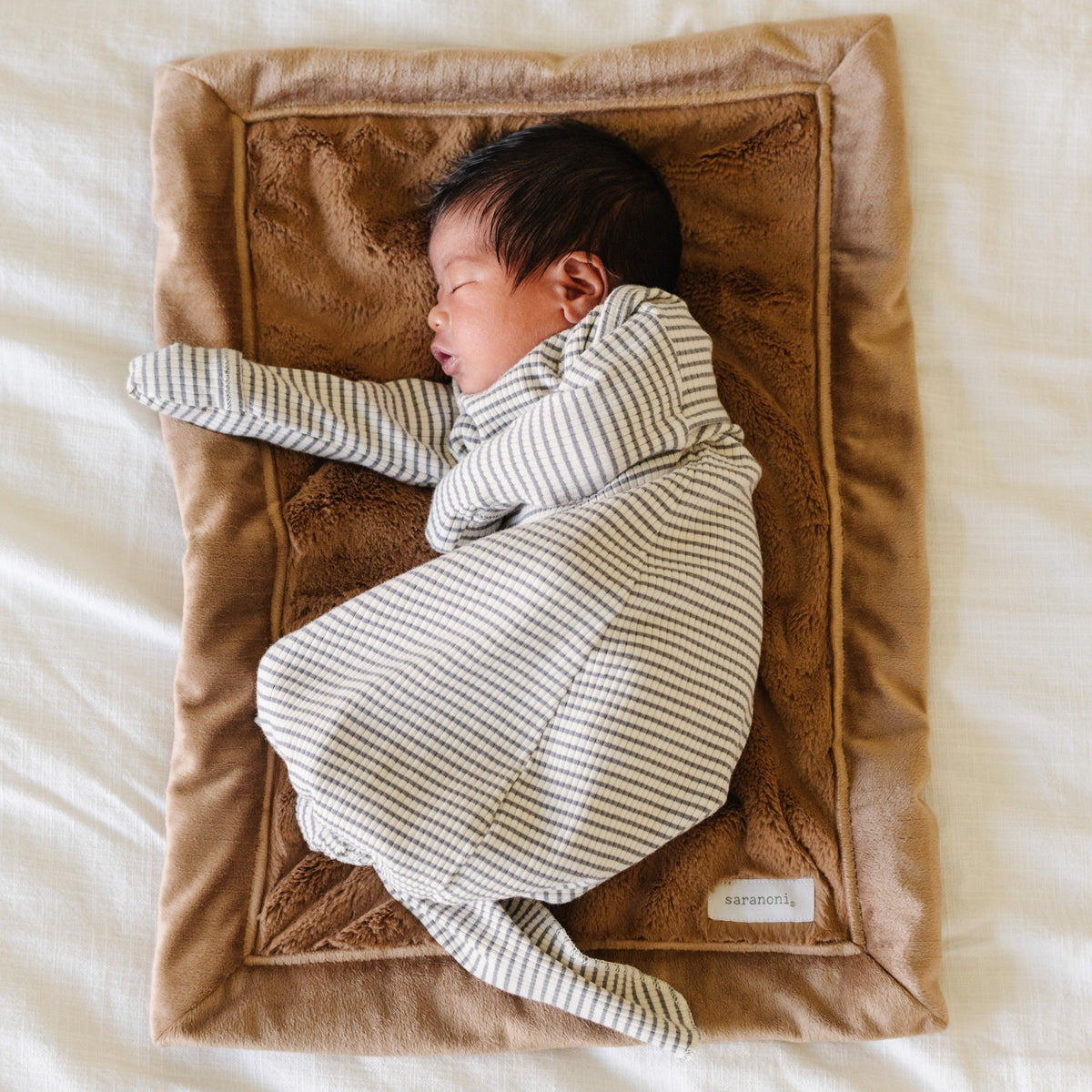 Lush Mini Blankets — Saranoni