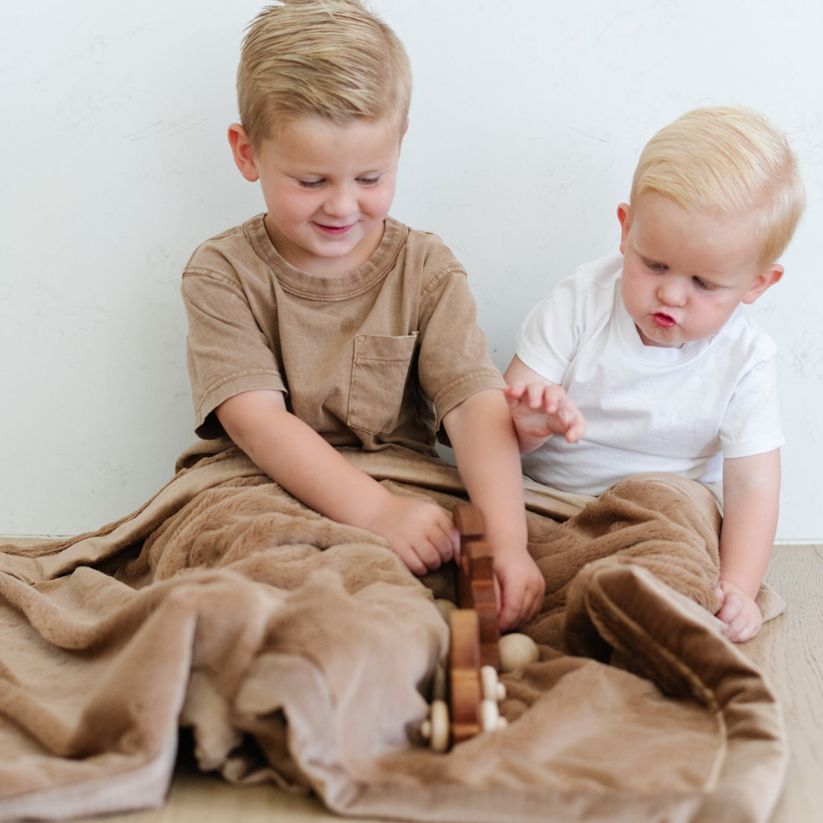 Lush Toddler Blankets — Saranoni