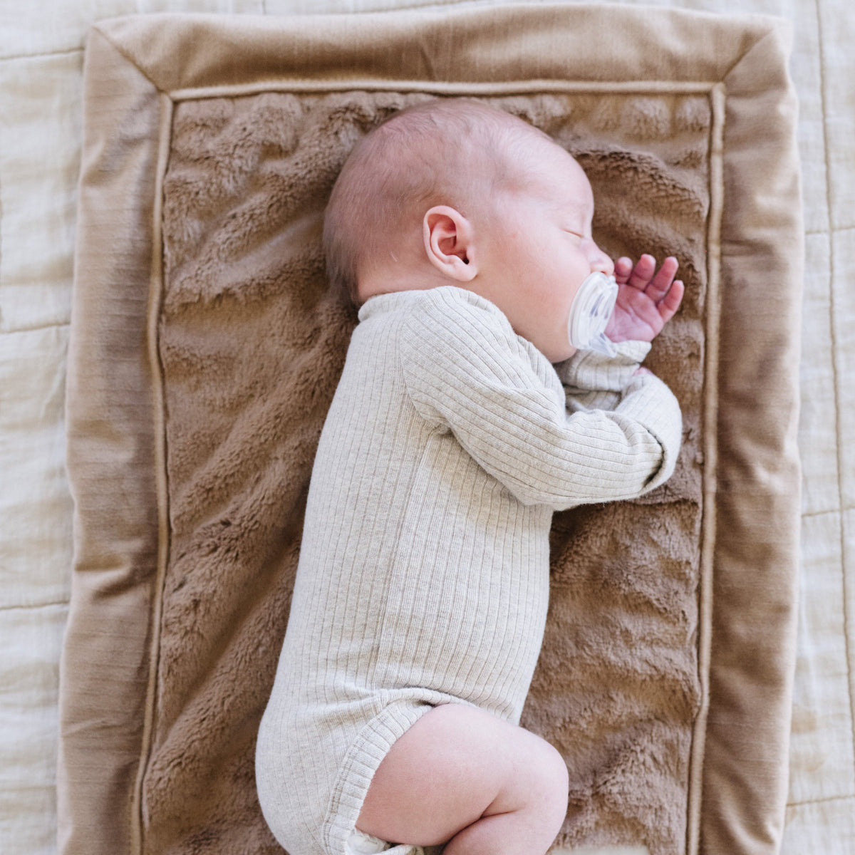 Lush Mini Blankets — Saranoni