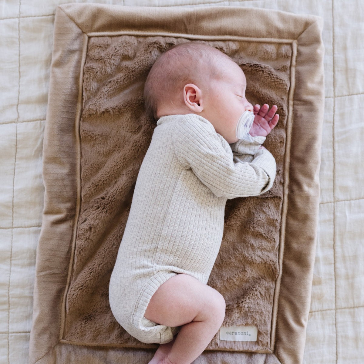 Lush Mini Blankets — Saranoni
