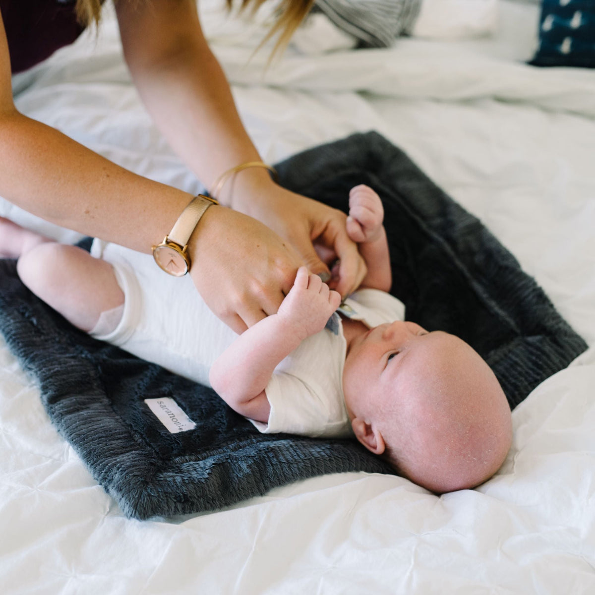 Lush Mini Blankets — Saranoni