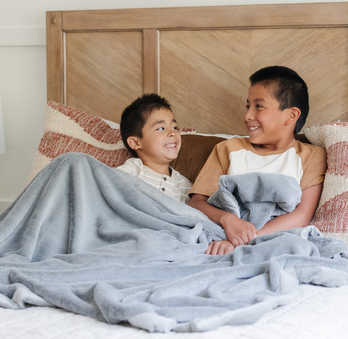 Lush Toddler Blankets — Saranoni