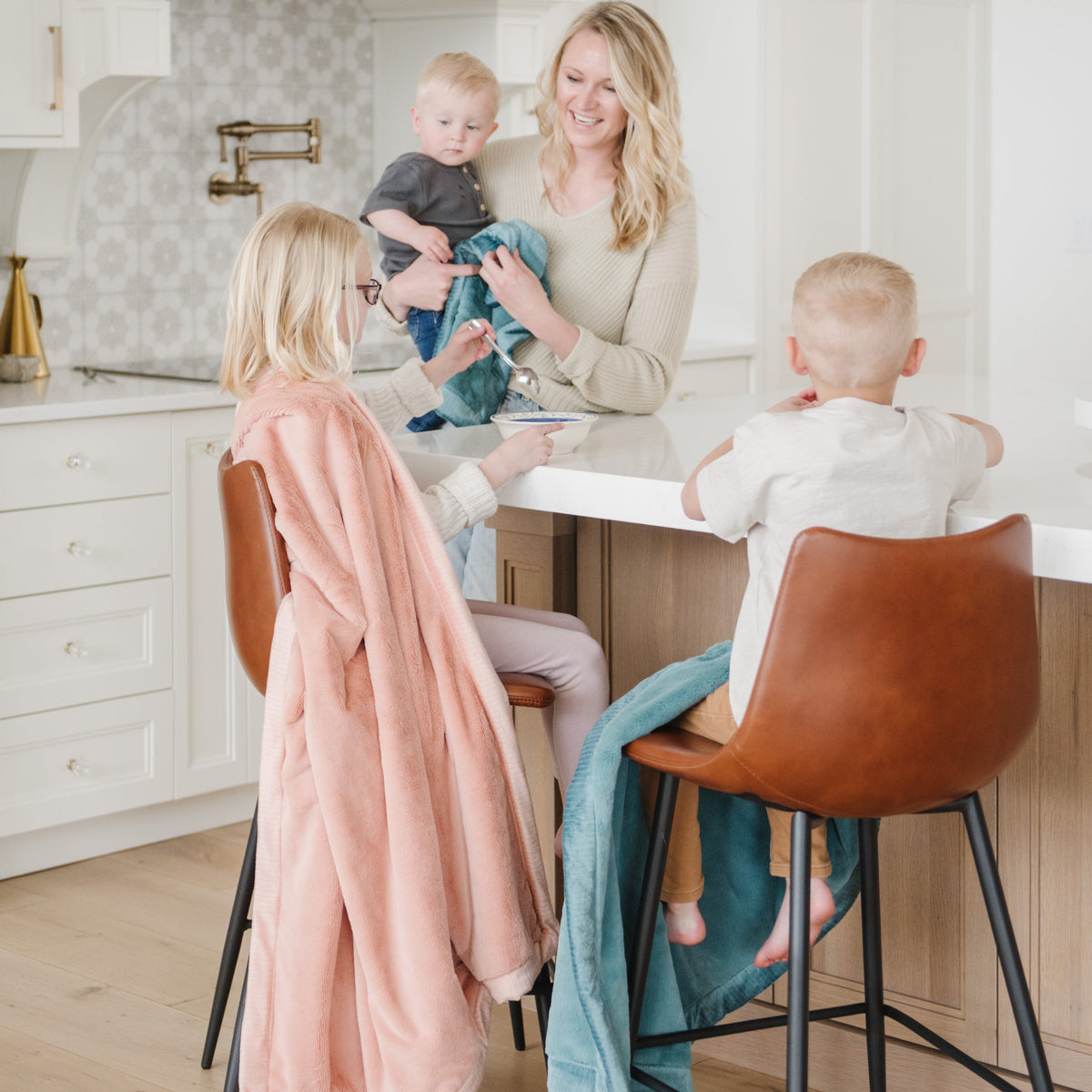 Lush Toddler Blankets — Saranoni