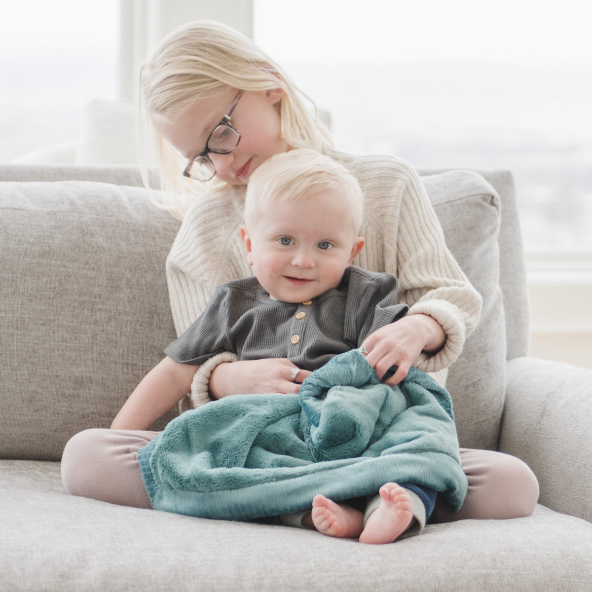 Lush Mini Blankets — Saranoni