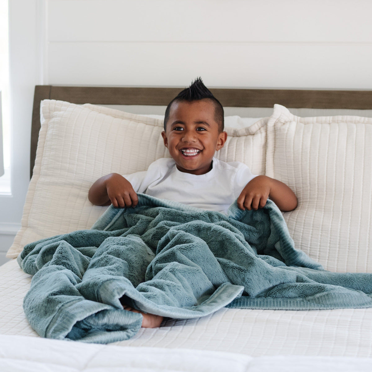 Lush Toddler Blankets — Saranoni