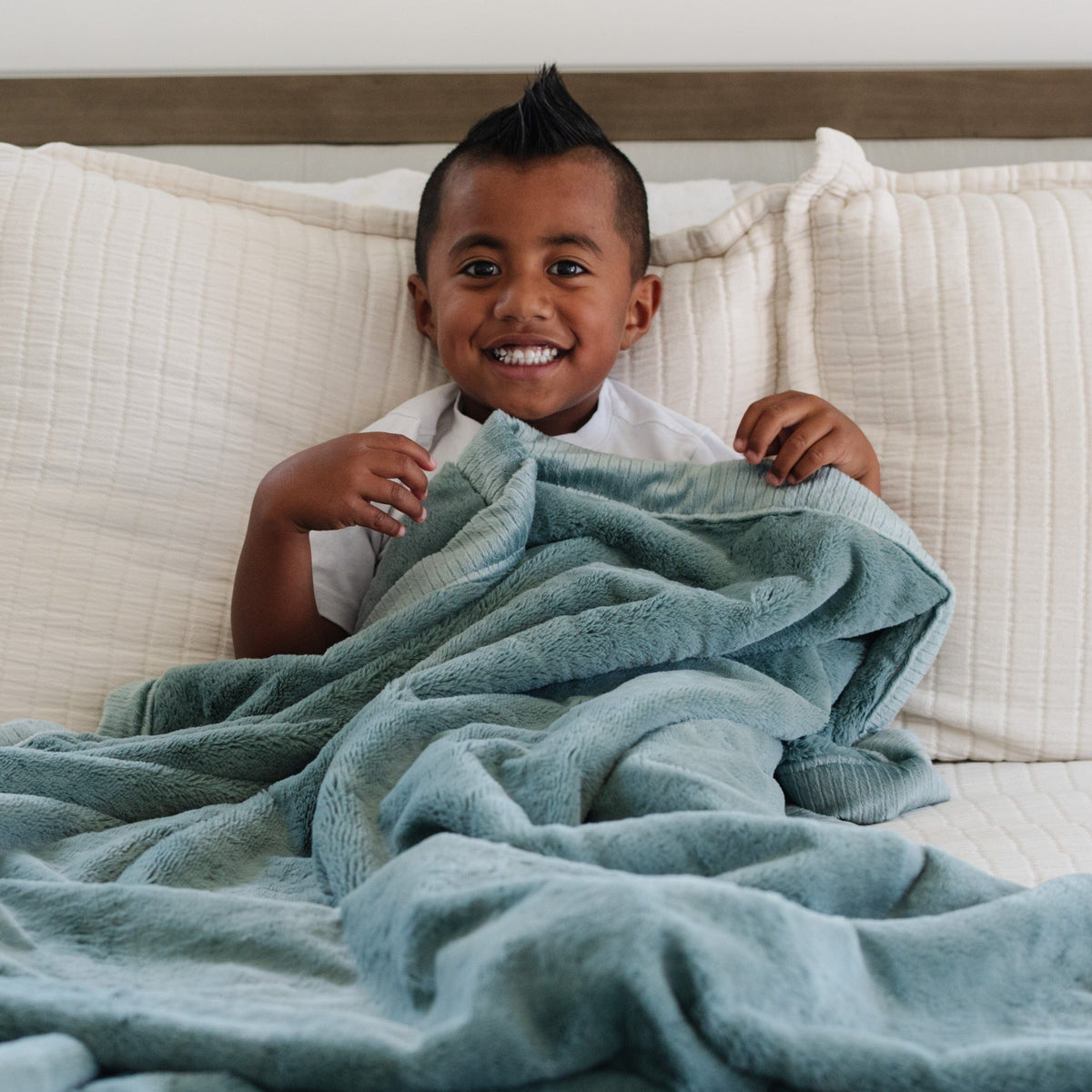 Lush Toddler Blankets — Saranoni