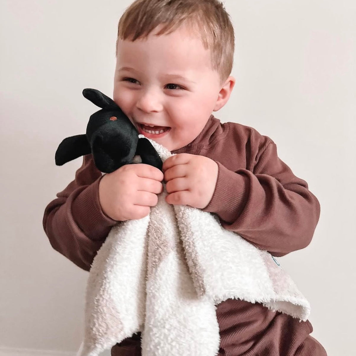 The Calla Lovey — Calla and Friends