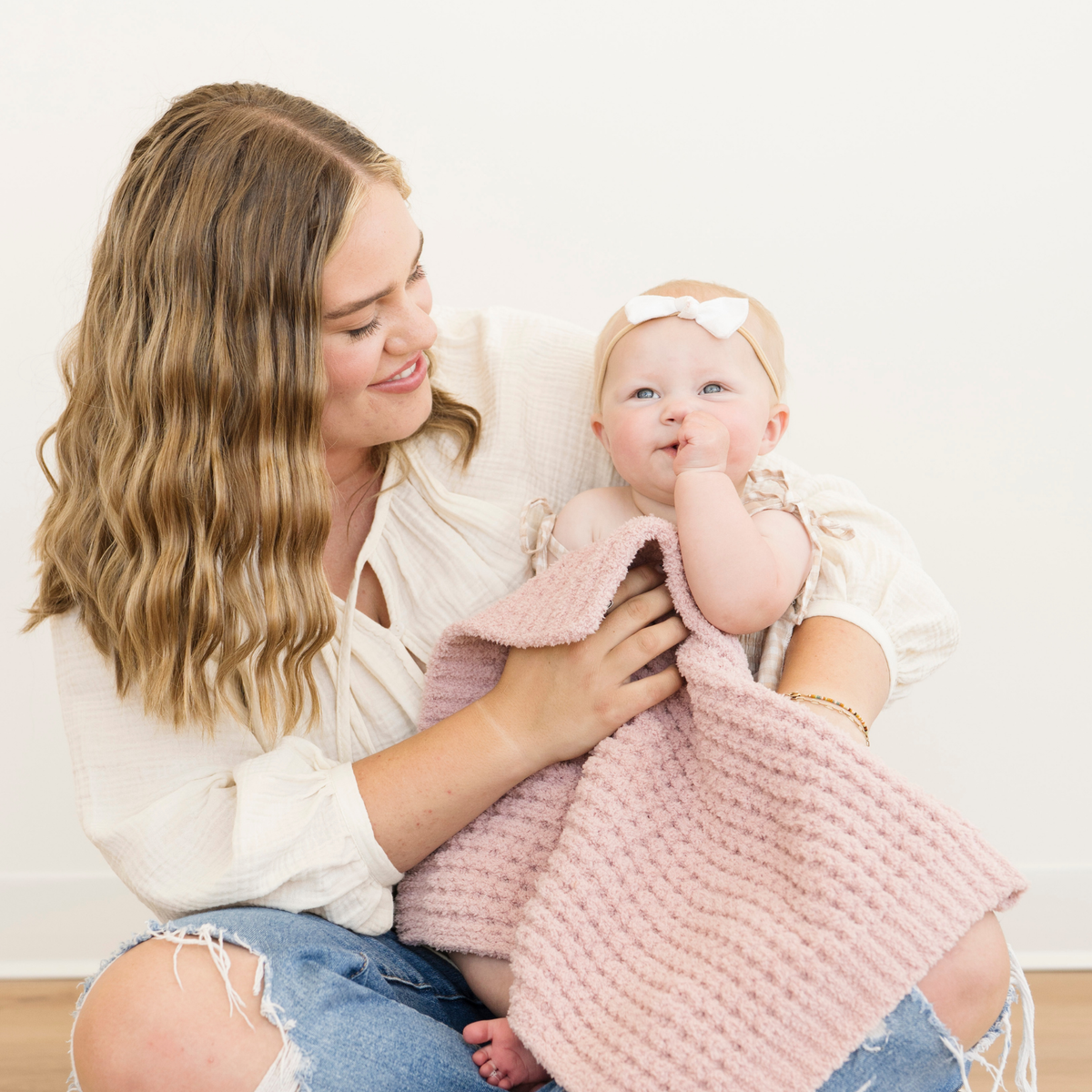 Waffle Knit Mini Blankets — Saranoni