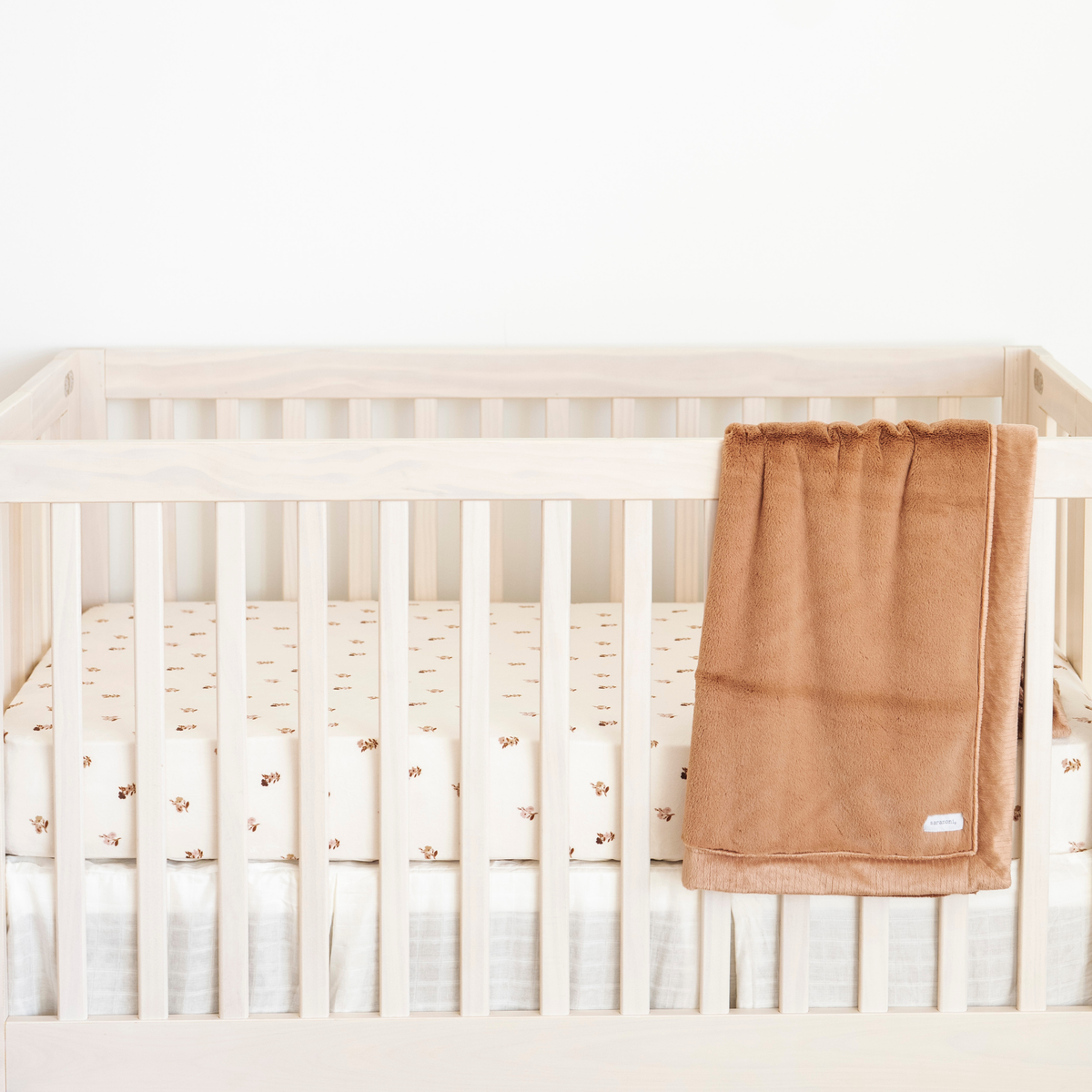 Minky Stretch Luxe Crib Sheets — Saranoni