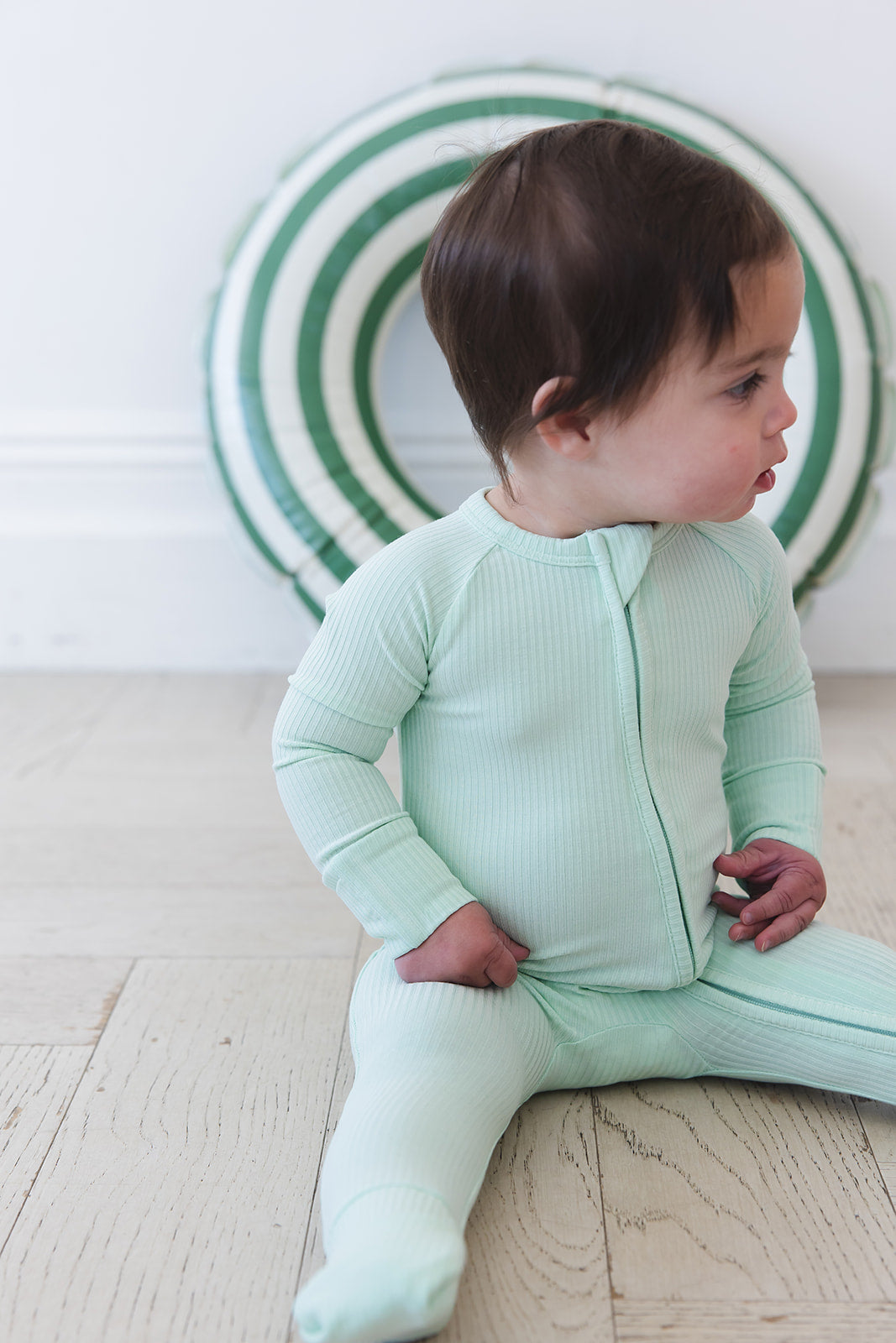 (SOLID, ribbed) Lion Around - Zippy — Blush Lotus
