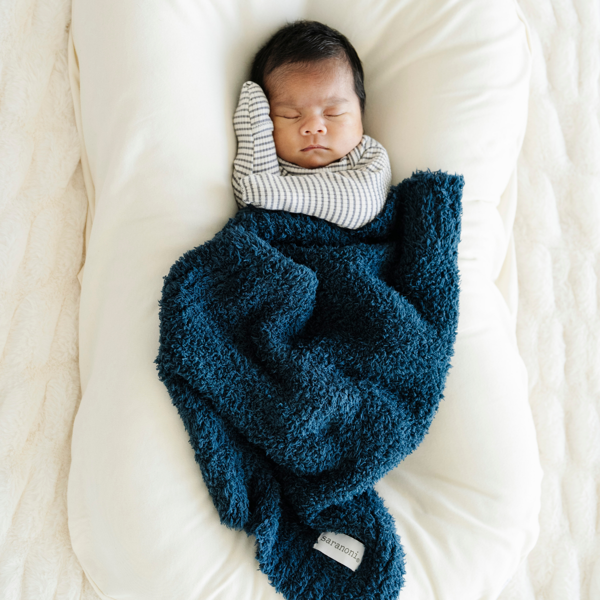 Bamboni® Mini Blankets — Saranoni