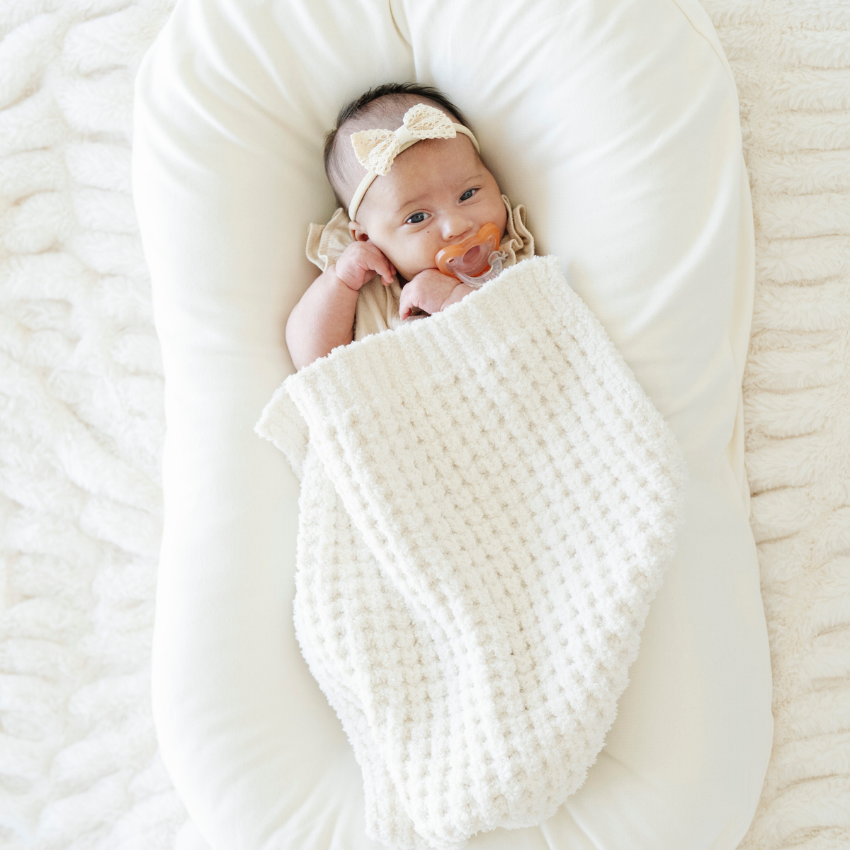 Waffle Knit Mini Blankets — Saranoni