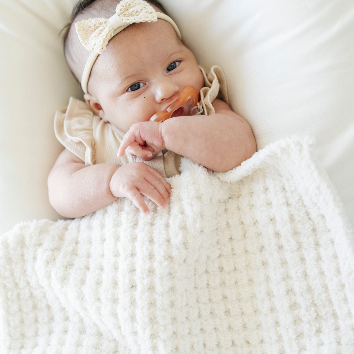 Waffle Knit Mini Blankets — Saranoni