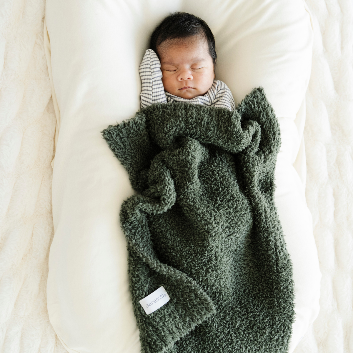 Bamboni® Mini Blankets — Saranoni