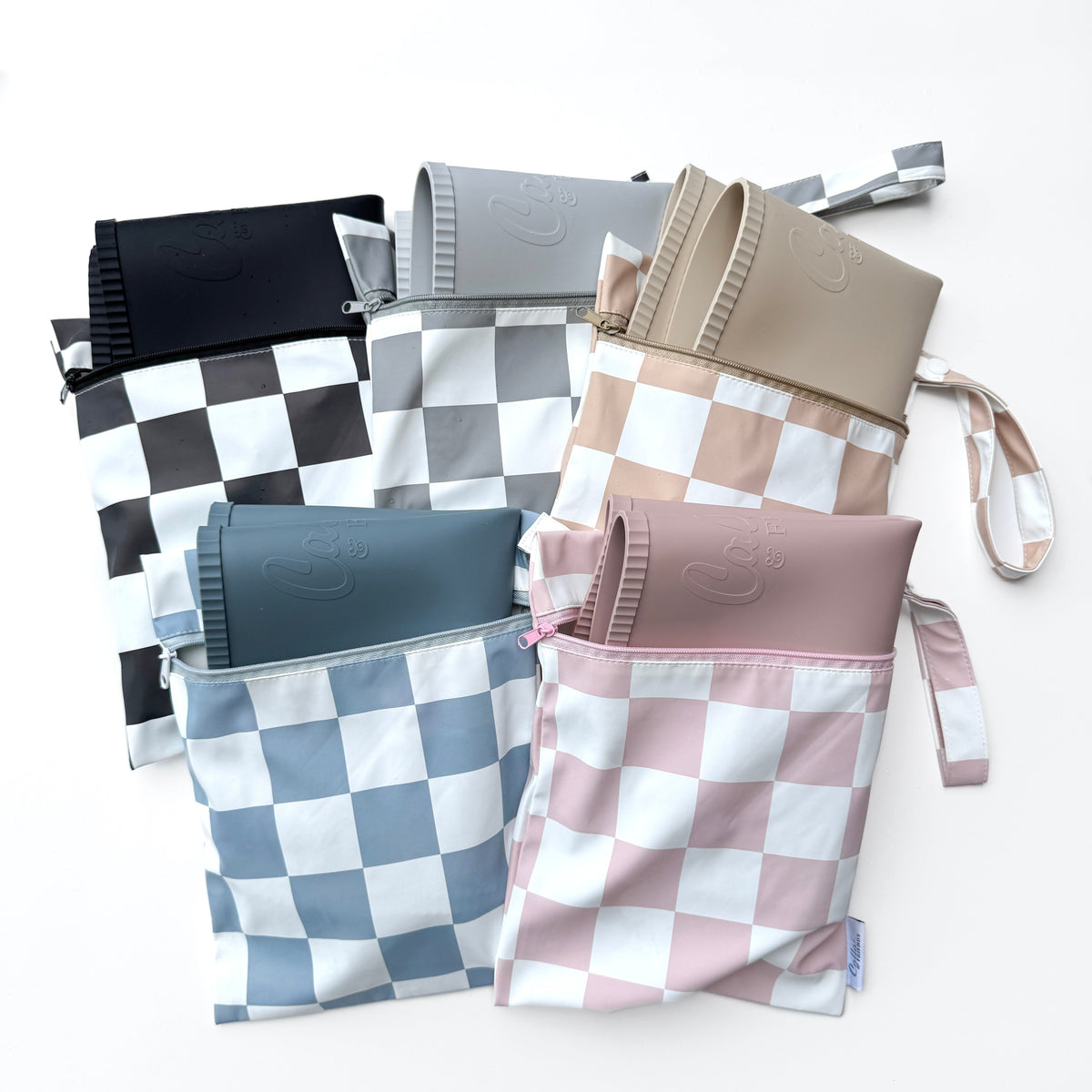 The Tidy Traveler - Solid Placemat Set — Calla and Friends