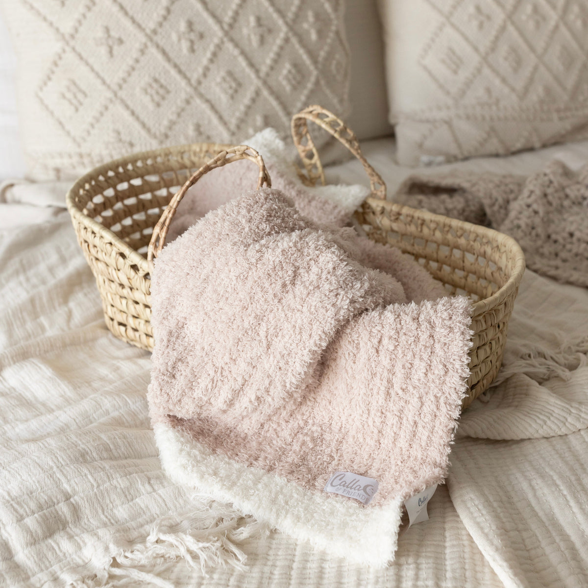 The Alani Blanket — Calla and Friends