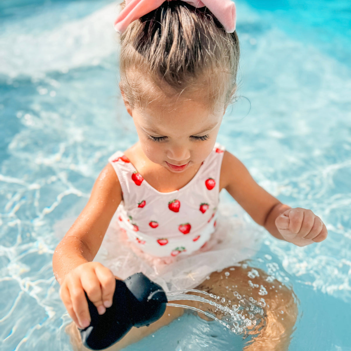 Strawberry Patch Bath Toys — Calla and Friends