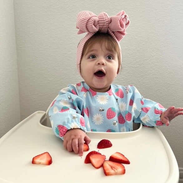 The Grayson Long Sleeve Bib - Strawberry Patch — Calla and Friends