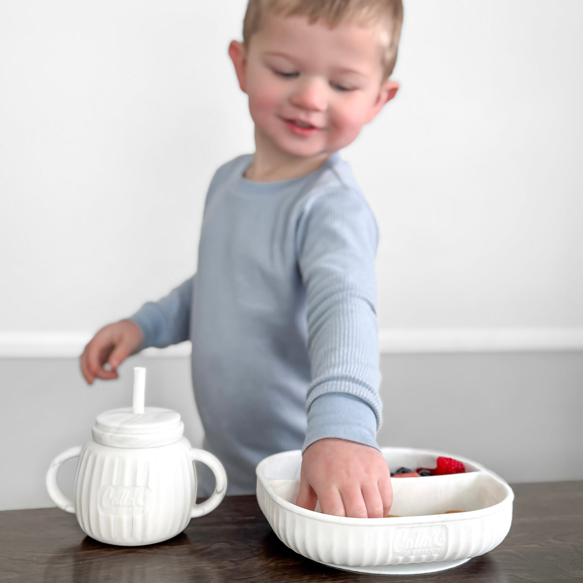 The Isla Plate — Calla and Friends