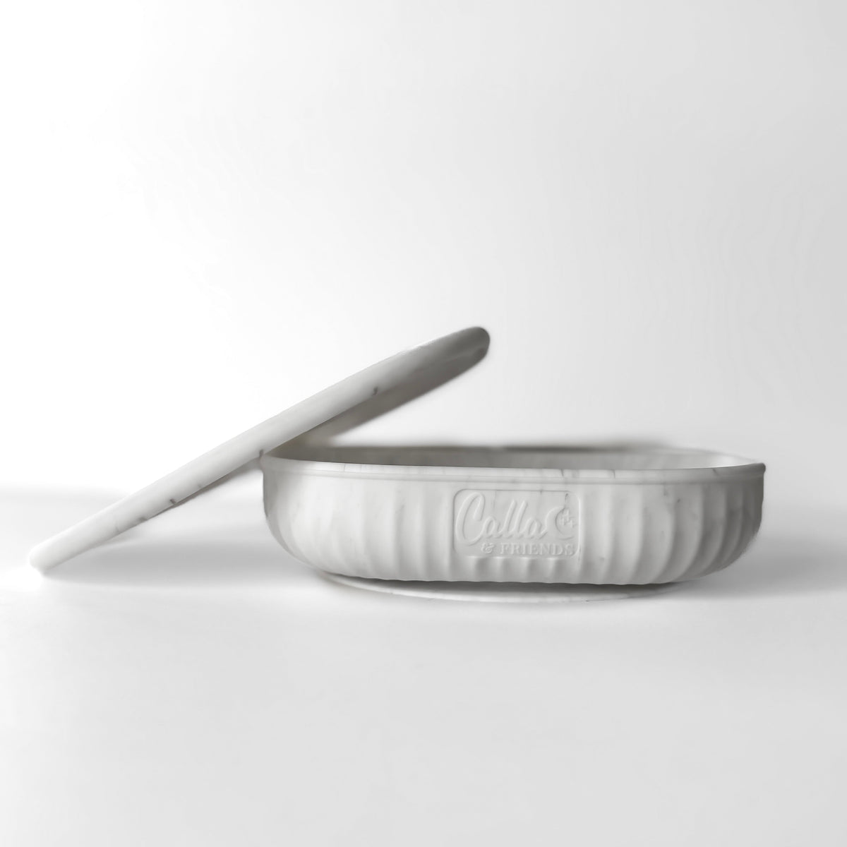 The Isla Plate — Calla and Friends