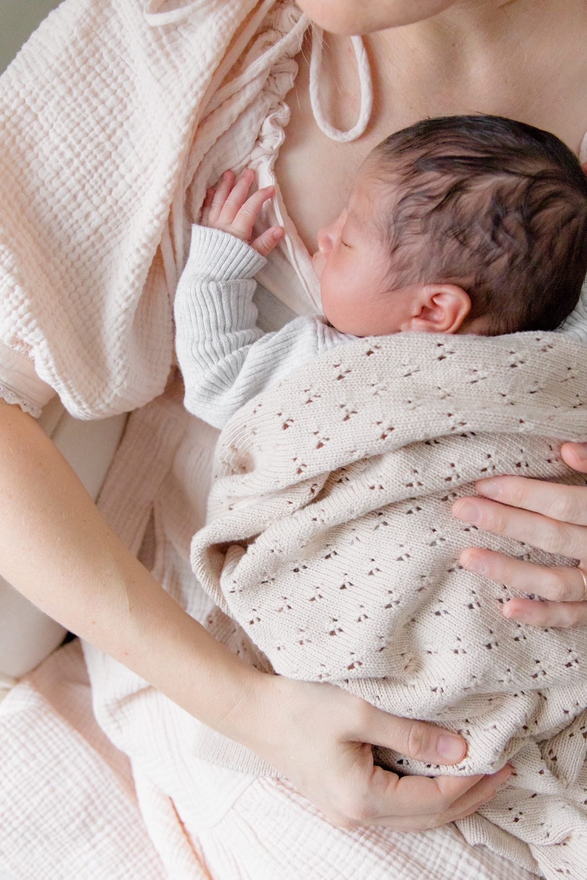 Toffee Pointelle Knit Blanket — Little Mae & Co