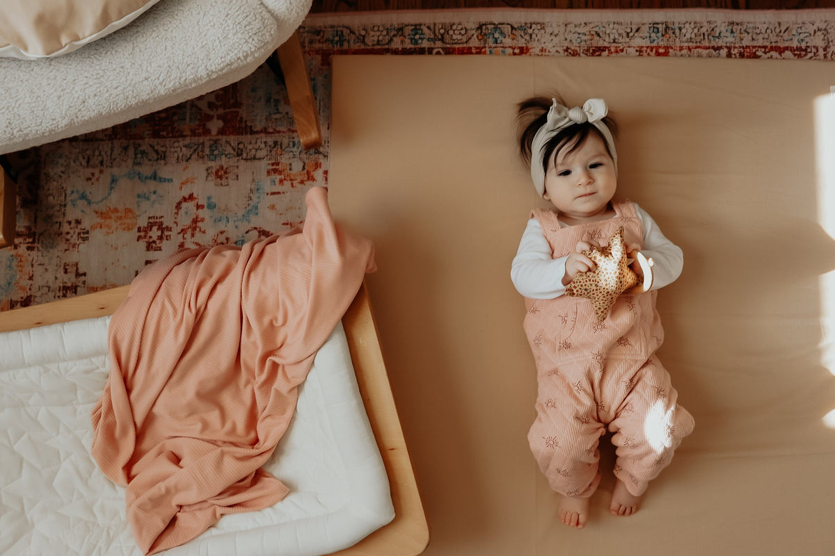 Peony Ribbed Stretch Swaddle — Little Mae & Co