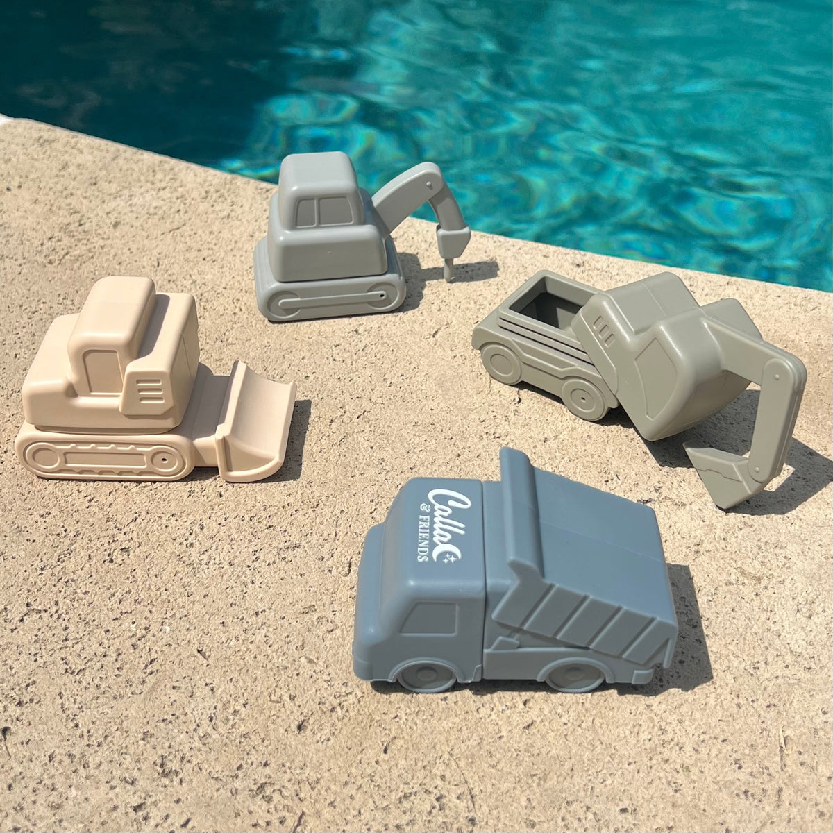Grant’s Truck Bath Toys — Calla and Friends