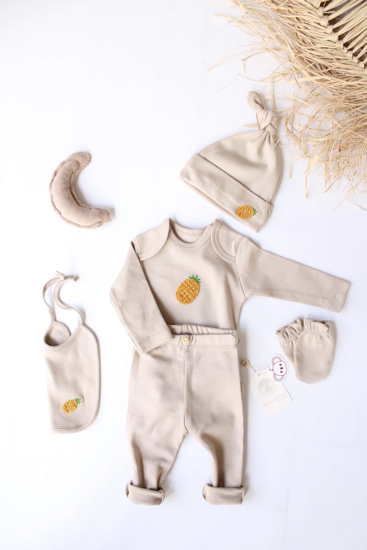 Pineapple Patterned 5 Piece Newborn Set — Honey and Hive