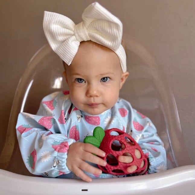 The Grayson Long Sleeve Bib - Strawberry Patch — Calla and Friends