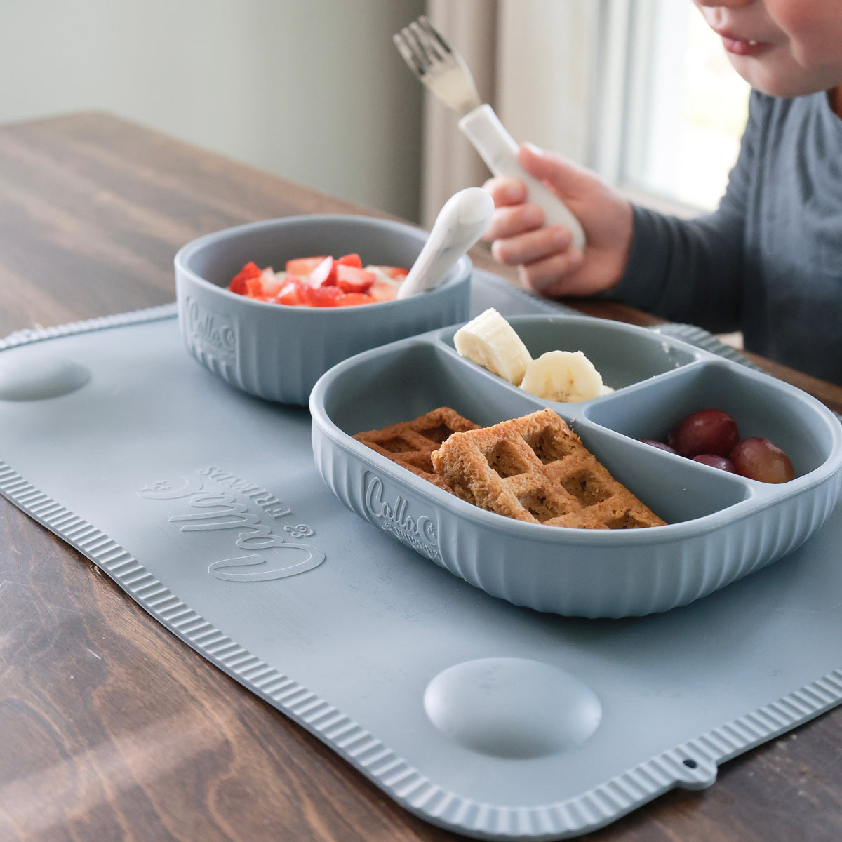 The Tidy Traveler - Solid Placemat Set — Calla and Friends