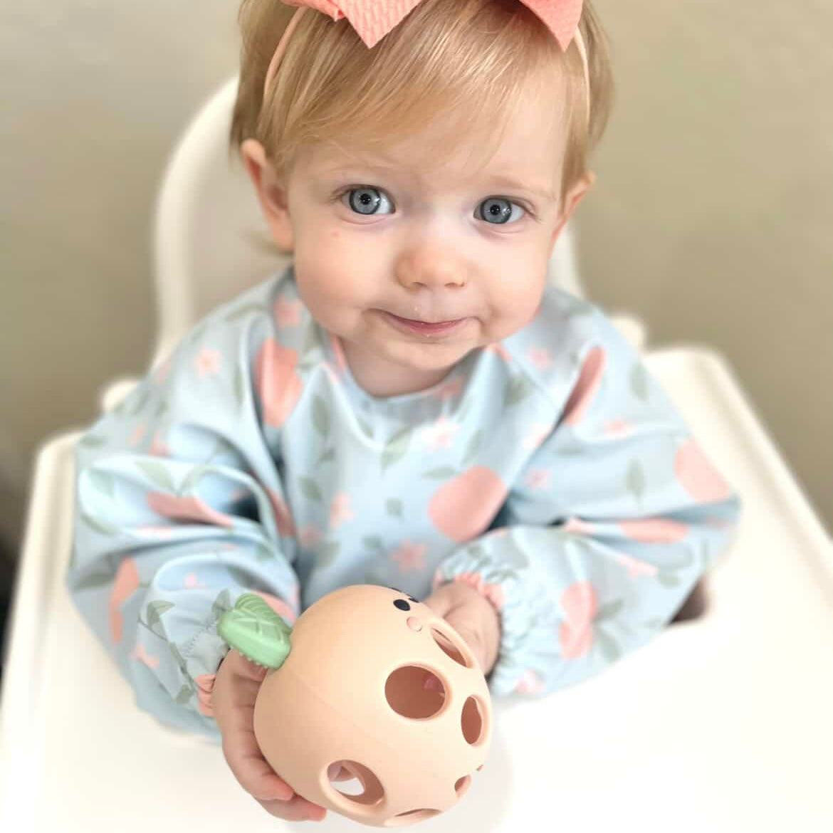 Piper the Peach Blossom Teether — Calla and Friends