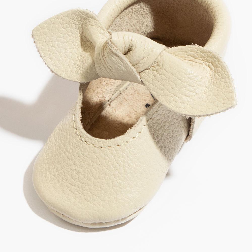 Birch Knotted Bow Baby Shoe — Freshly Picked