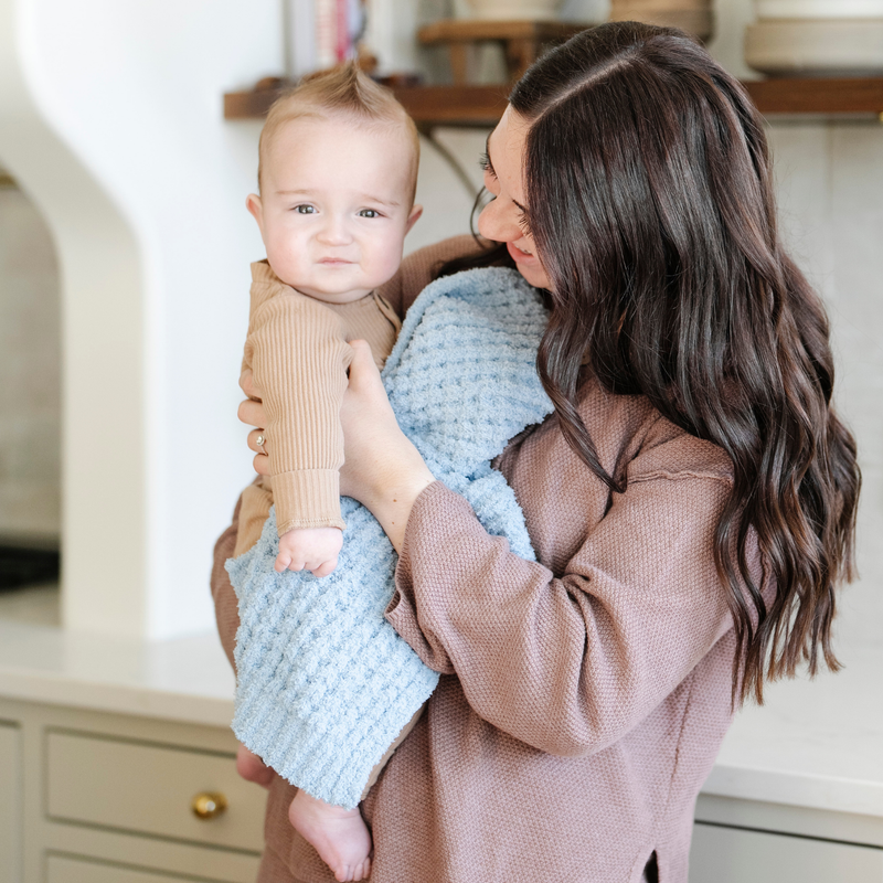 Waffle Knit Mini Blankets — Saranoni