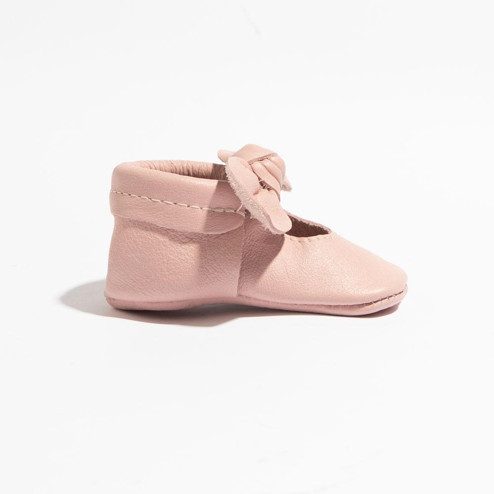 Blush Knotted Bow Baby Shoe — Freshly Picked