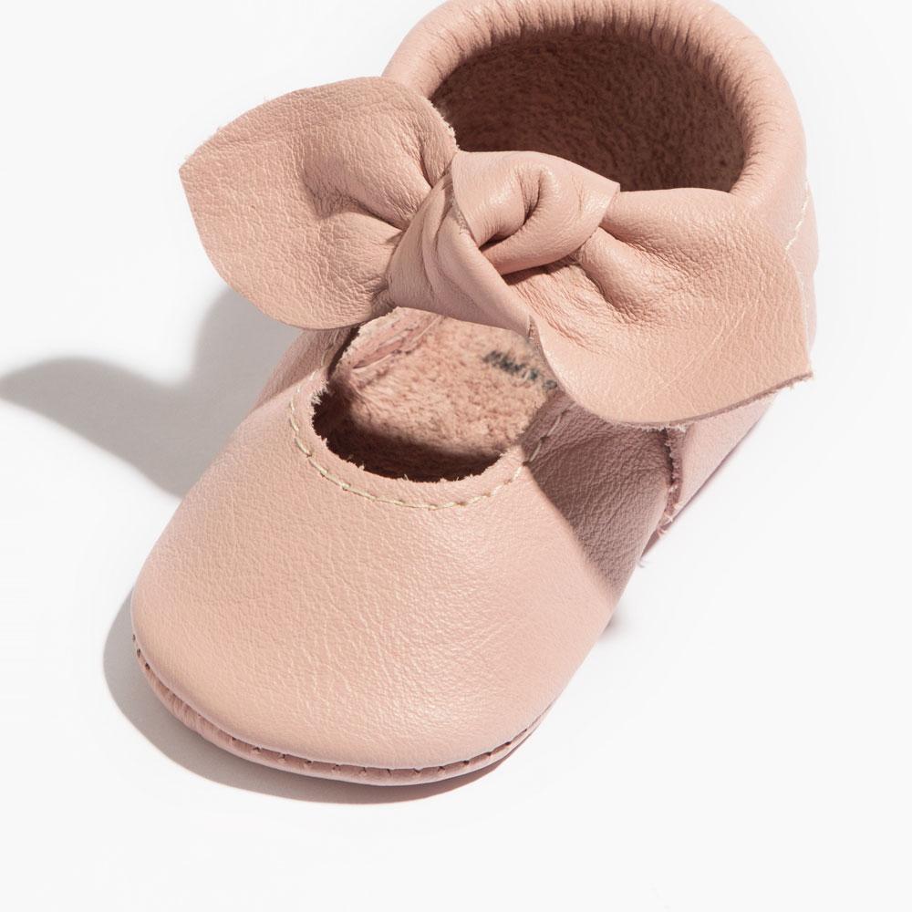 Blush Knotted Bow Baby Shoe — Freshly Picked