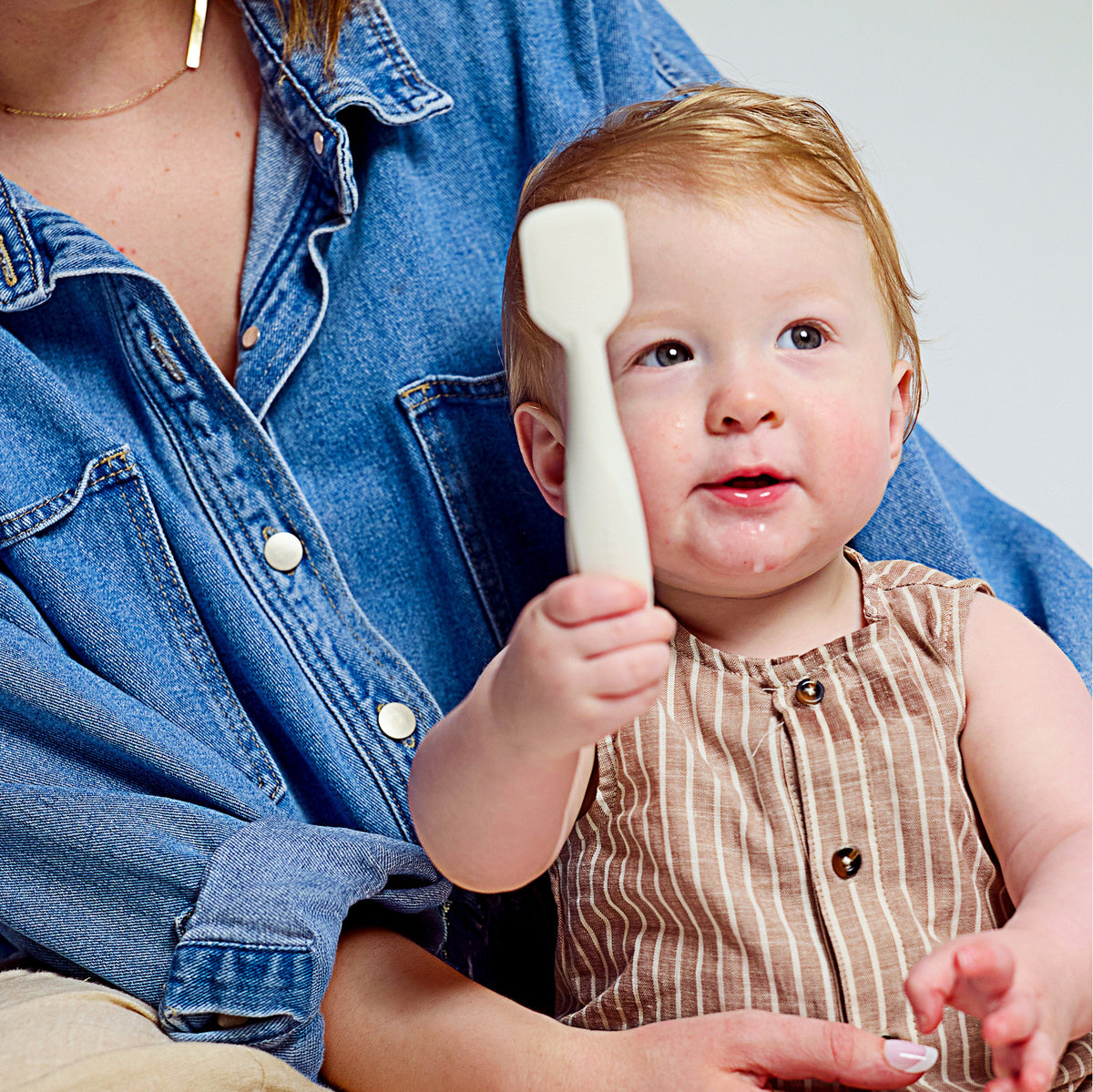 Paddle Pal & Carrying Case — Buddle Skincare