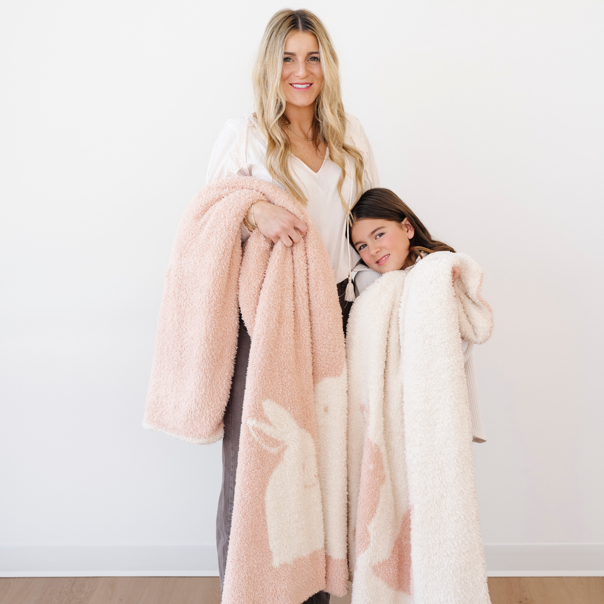 Double-Layer Bamboni® Receiving Blankets — Saranoni