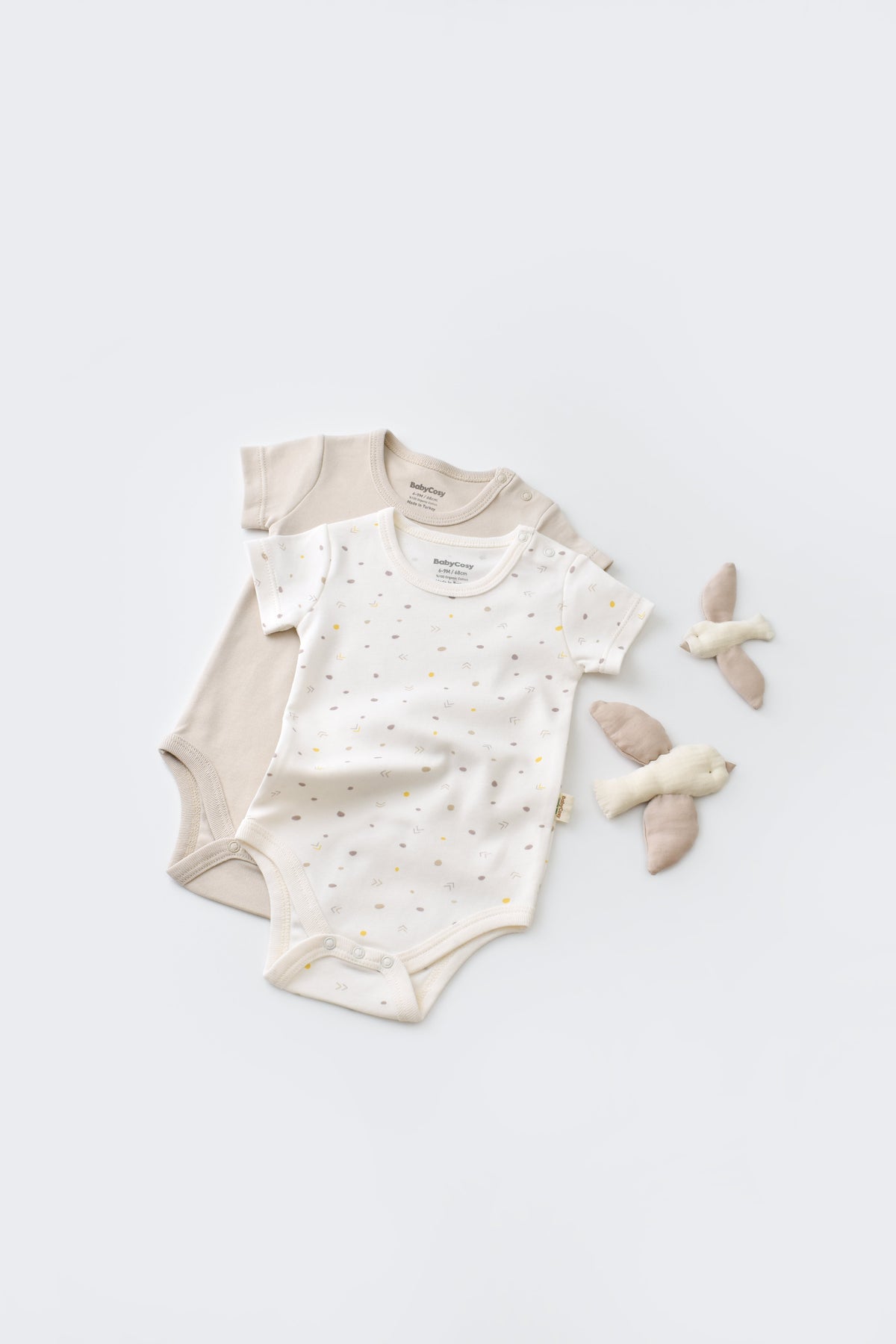 Cream Short Sleeve Organic Bodysuit — Honey and Hive