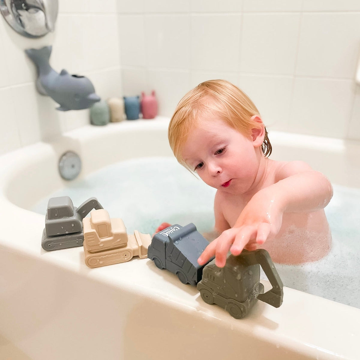 Grant’s Truck Bath Toys — Calla and Friends