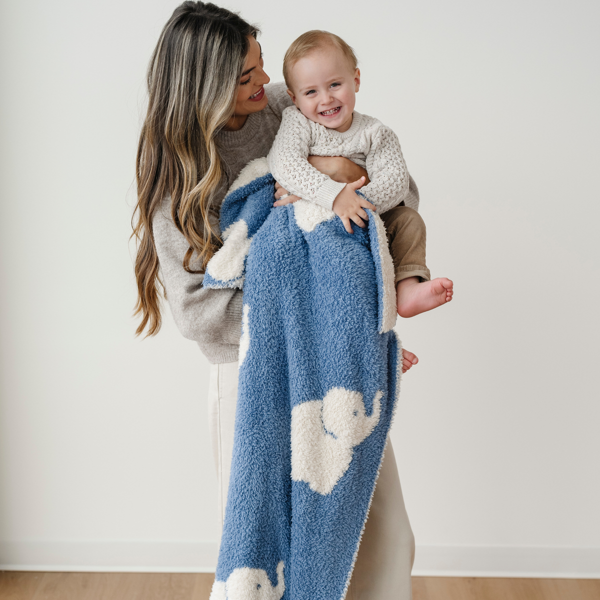 Double-Layer Bamboni® Receiving Blankets — Saranoni