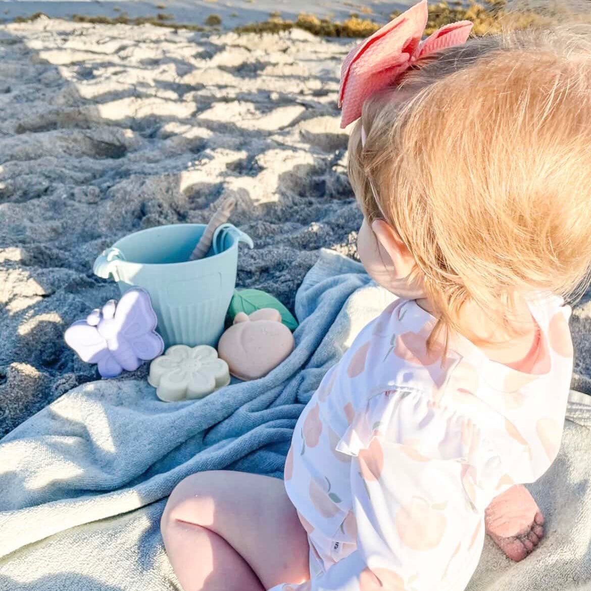 Peach Blossom Silicone Beach Toy Set — Calla and Friends