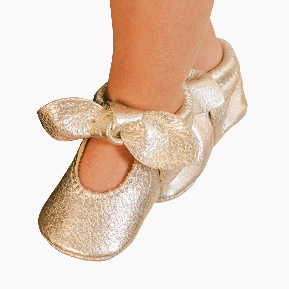 Newborn Platinum Knotted Bow Baby Shoe — Freshly Picked