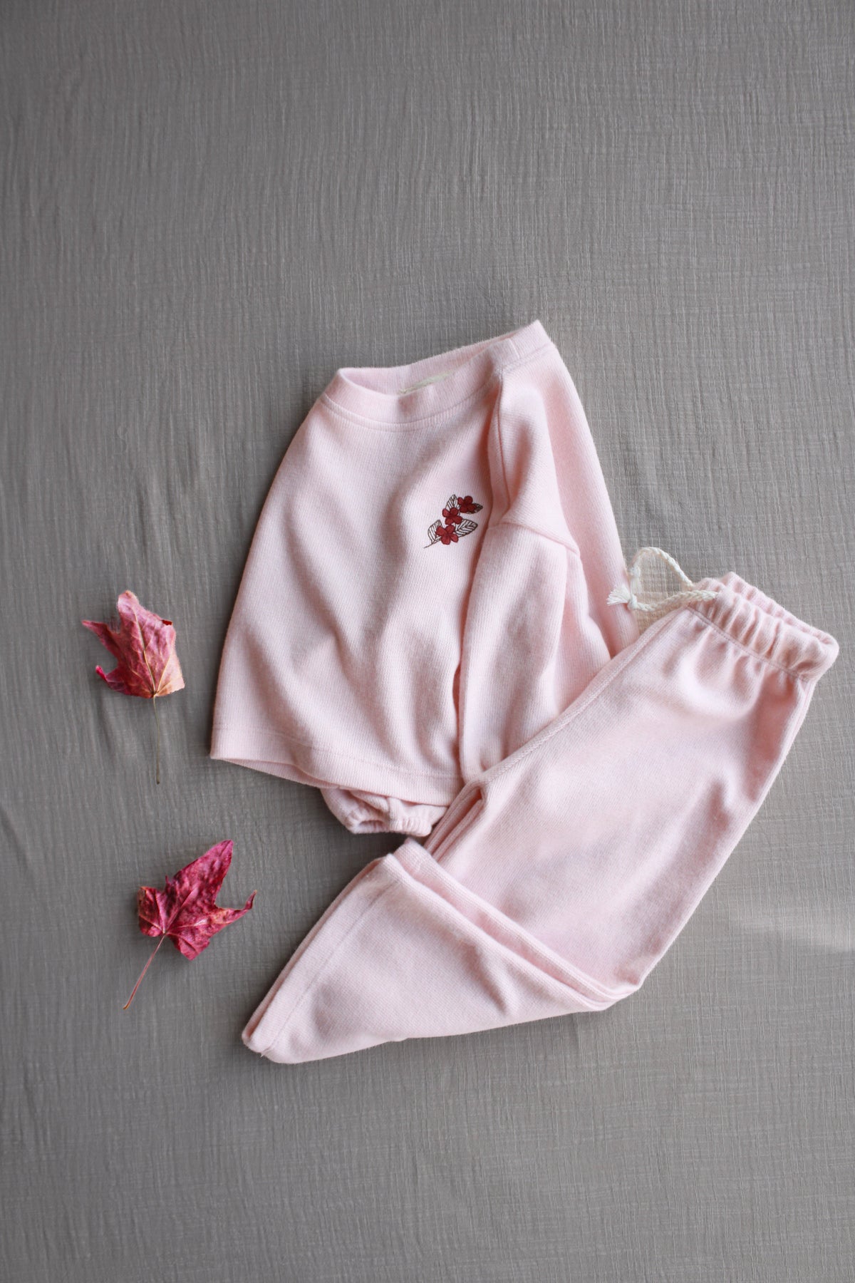 Soft Petal Lounge Set — Honey and Hive