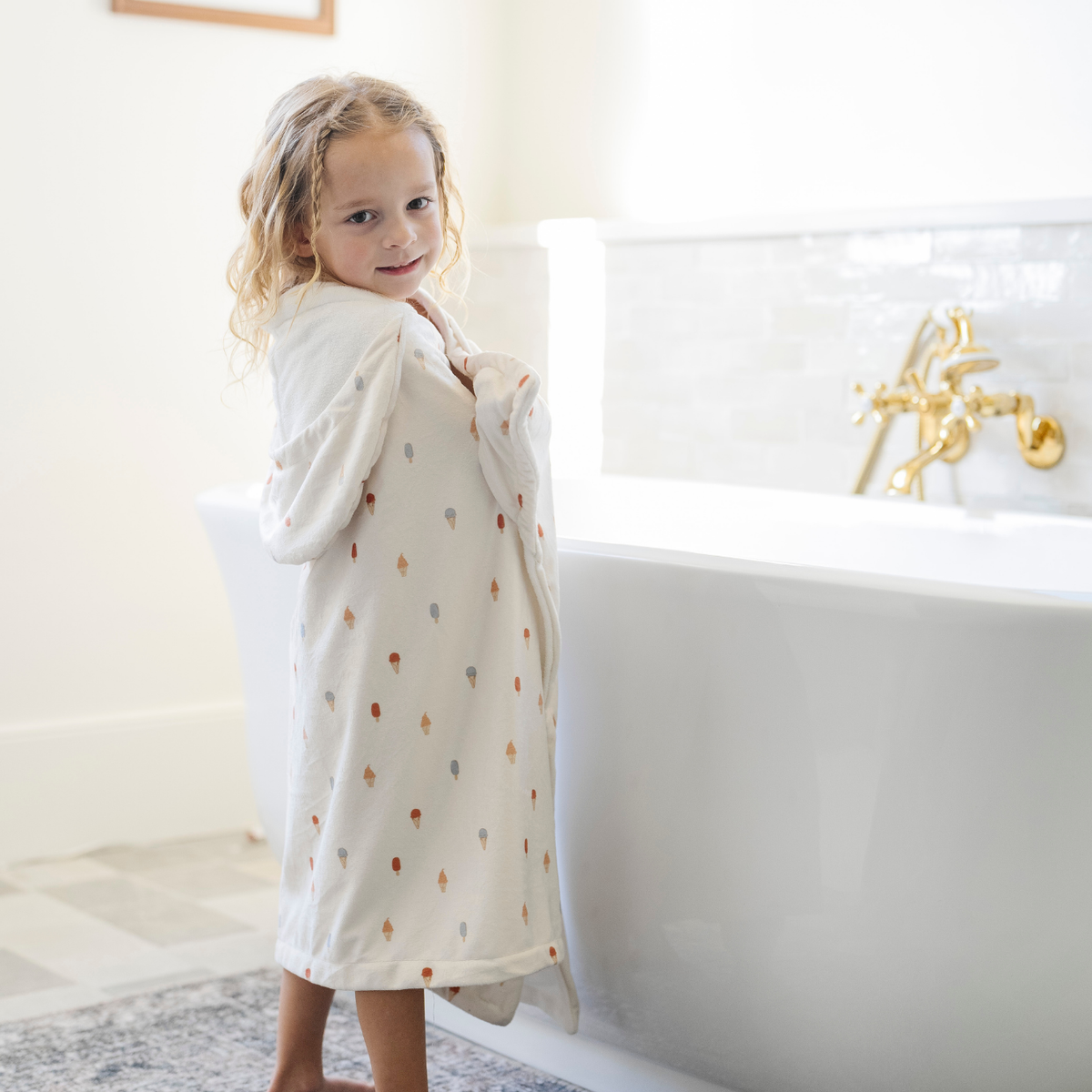 Hooded Towels — Saranoni