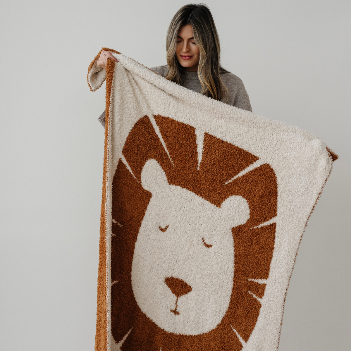 Double-Layer Bamboni® Toddler Blankets — Saranoni