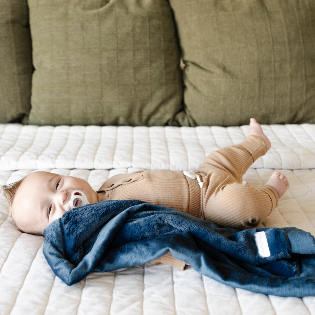 Lush Mini Blankets — Saranoni