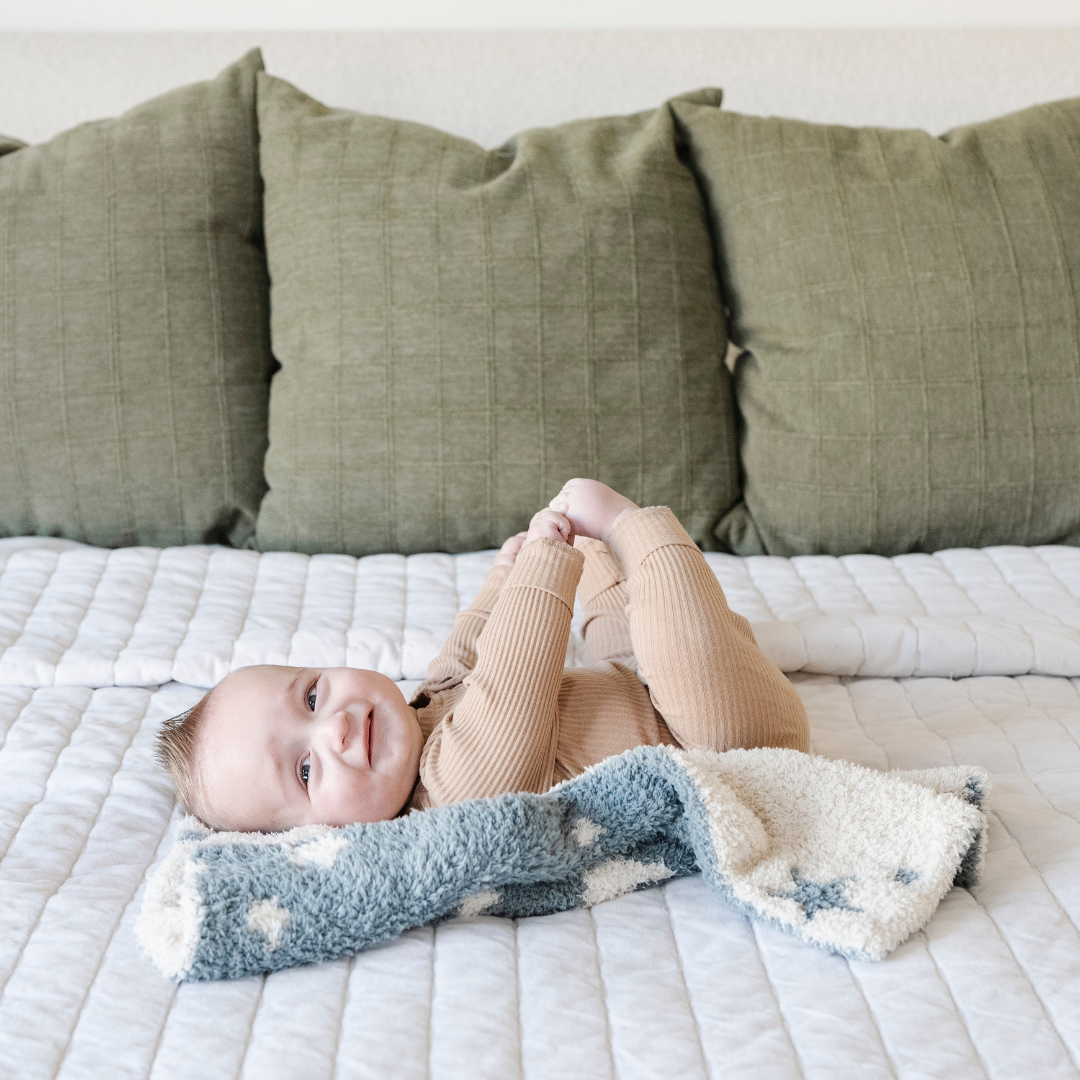 Double-Layer Bamboni® Mini Blankets — Saranoni