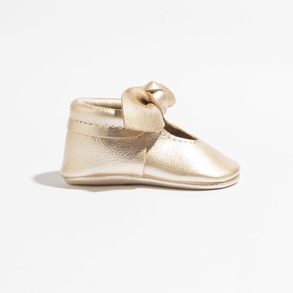 Platinum Knotted Bow Baby Shoe — Freshly Picked